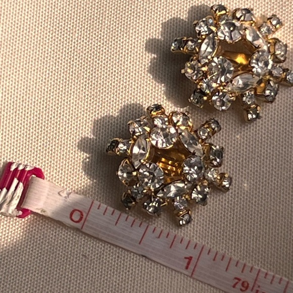 Kramer New York  1950's Gold Plated Brass Filagree  Earrings with Rhinestone - Picture 3 of 8